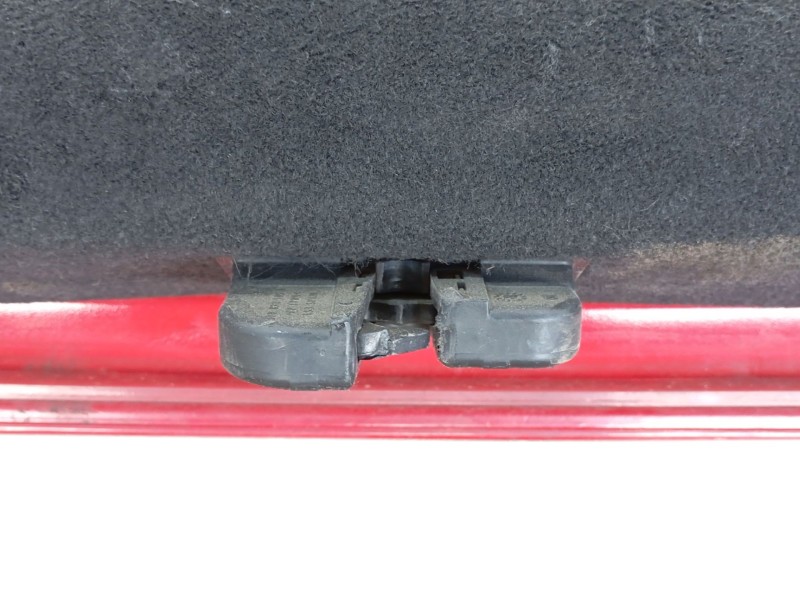 Recambio de porton trasero para seat altea (5p1) 1.9 tdi referencia OEM IAM 5P0827024  