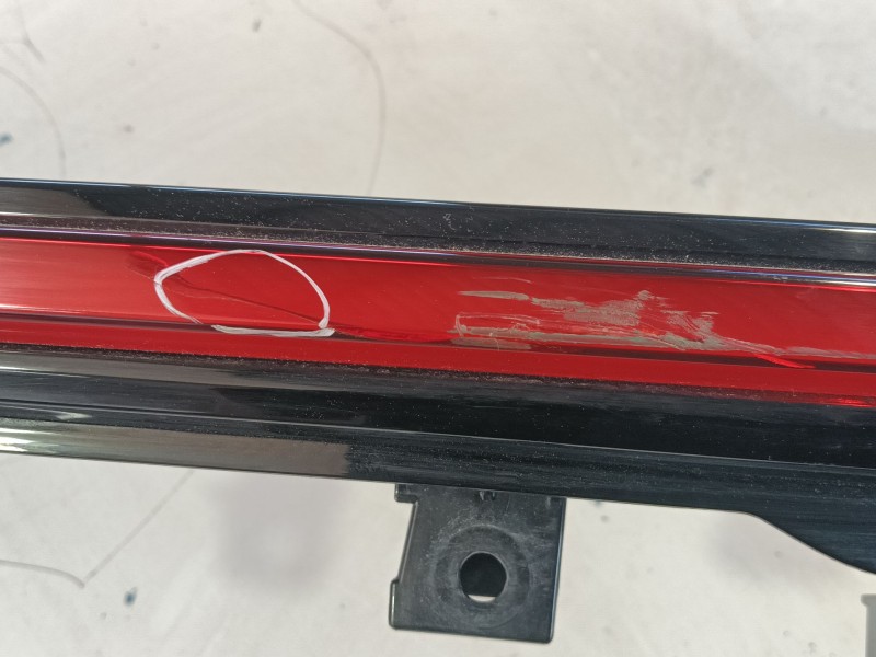 Recambio de piloto trasero central para lexus nx ii (_a2_, _h2_) 450h+ e-four (aazh26) referencia OEM IAM   