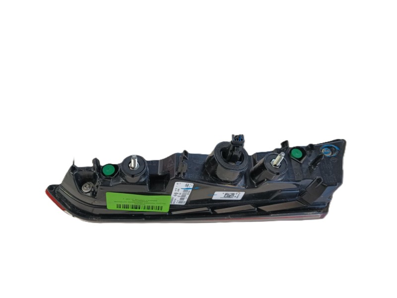 Recambio de piloto trasero izquierdo interior para renault captur ii (hf_) tce 140 (hfn0) referencia OEM IAM 265553734R  