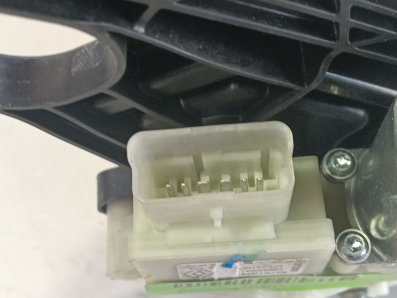 Recambio de elevalunas trasero izquierdo para renault captur ii (hf_) tce 140 (hfn0) referencia OEM IAM 827216497R  