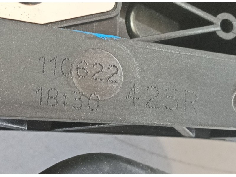 Recambio de cerradura puerta delantera derecha para renault captur ii (hf_) tce 140 (hfn0) referencia OEM IAM 805024067R  