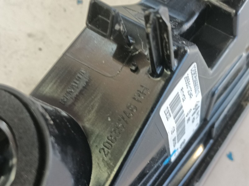 Recambio de piloto trasero derecho interior para renault captur ii (hf_) tce 140 (hfn0) referencia OEM IAM 265501234R  