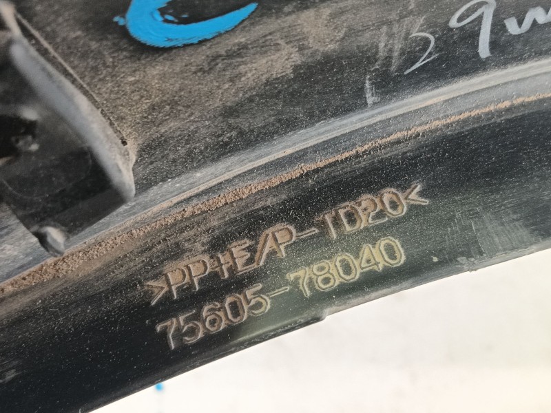 Recambio de aletin trasero derecho para lexus nx ii (_a2_, _h2_) 450h+ e-four (aazh26) referencia OEM IAM   