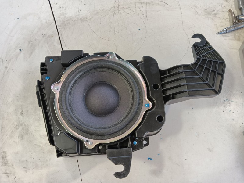 Recambio de altavoz para lexus nx ii (_a2_, _h2_) 450h+ e-four (aazh26) referencia OEM IAM   