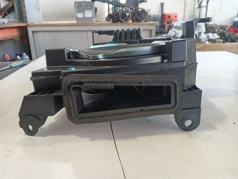 Recambio de altavoz para lexus nx ii (_a2_, _h2_) 450h+ e-four (aazh26) referencia OEM IAM   