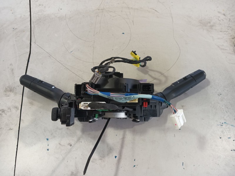 Recambio de mando multifuncion para lexus nx ii (_a2_, _h2_) 450h+ e-four (aazh26) referencia OEM IAM   