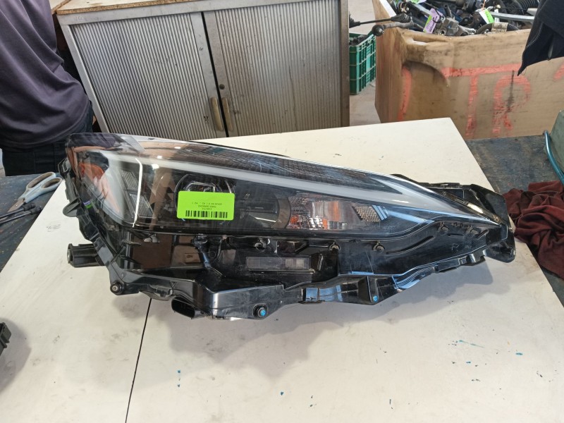 Recambio de faro derecho para lexus nx ii (_a2_, _h2_) 450h+ e-four (aazh26) referencia OEM IAM   
