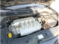 Recambio de caja cambios para renault megane ii sedán (lm0/1_) 1.6 referencia OEM IAM VERE8851 / 7711135844  