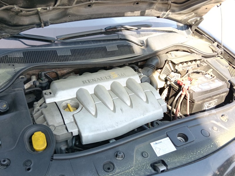 Recambio de caja cambios para renault megane ii sedán (lm0/1_) 1.6 referencia OEM IAM VERE8851 / 7711135844  