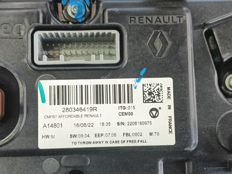 Recambio de pantalla multifuncion para renault captur ii (hf_) tce 140 (hfn0) referencia OEM IAM   