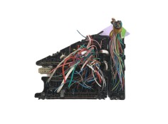 Recambio de caja fusibles delantera para subaru outback (bs) 2.0 d awd (bsd) referencia OEM IAM    2