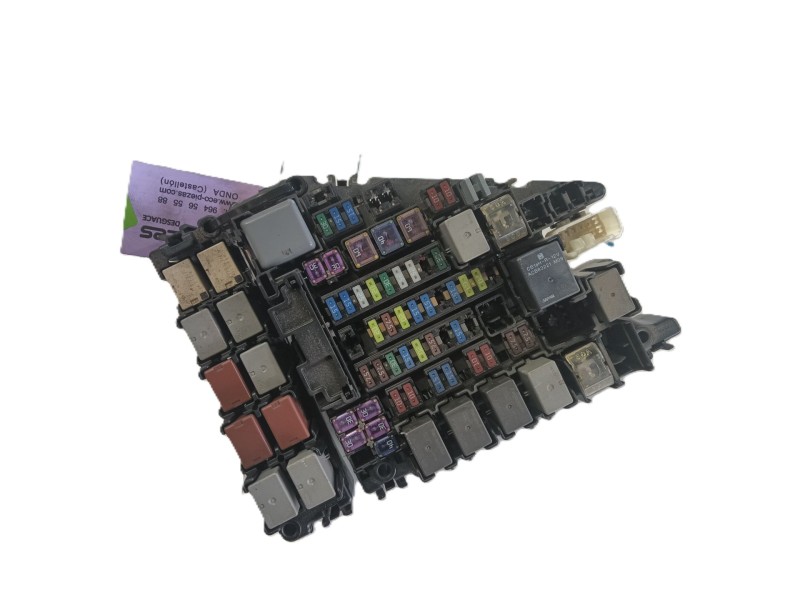 Recambio de caja fusibles delantera para subaru outback (bs) 2.0 d awd (bsd) referencia OEM IAM   