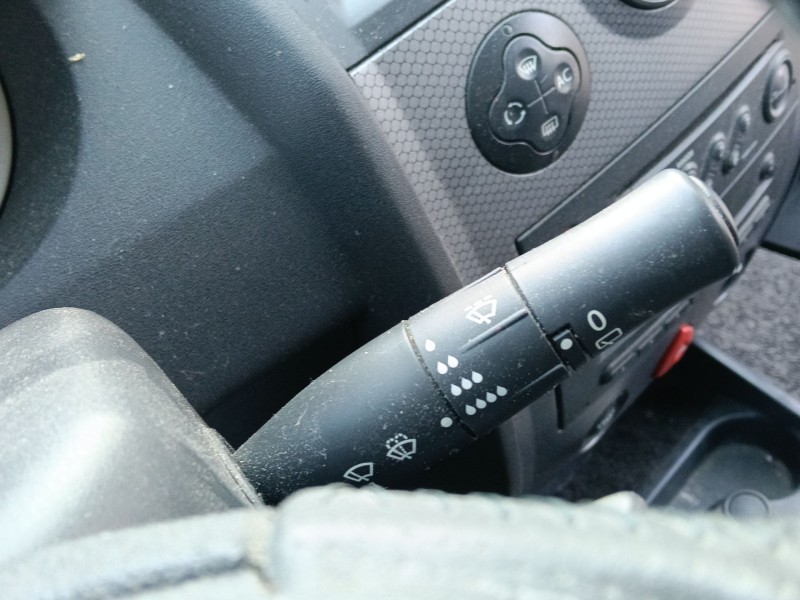 Recambio de mando multifuncion para renault megane ii (bm0/1_, cm0/1_) 1.6 16v (bm0c, cm0c) referencia OEM IAM   