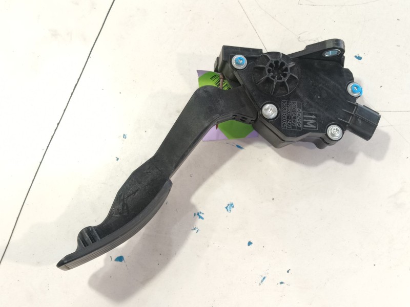 Recambio de pedal acelerador para subaru outback (bs) 2.0 d awd (bsd) referencia OEM IAM   