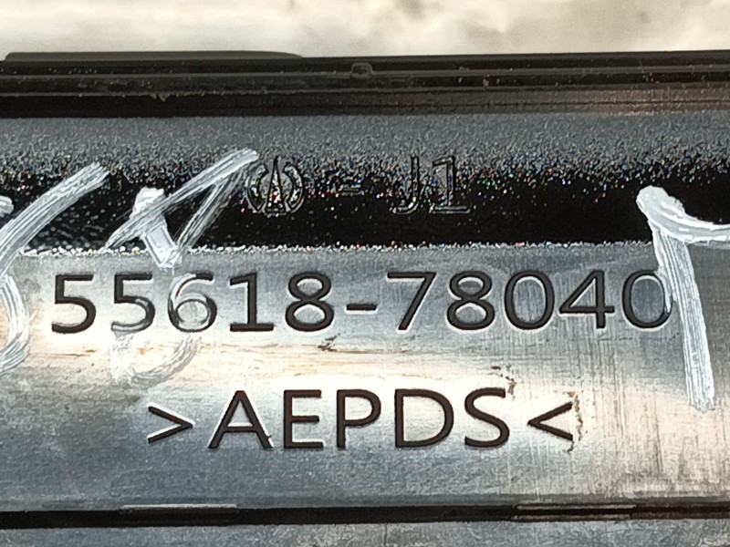 Recambio de interruptor para lexus nx ii (_a2_, _h2_) 450h+ e-four (aazh26) referencia OEM IAM 8401078330 5561878040 