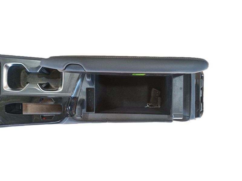 Recambio de apoyabrazos central para lexus nx ii (_a2_, _h2_) 450h+ e-four (aazh26) referencia OEM IAM   