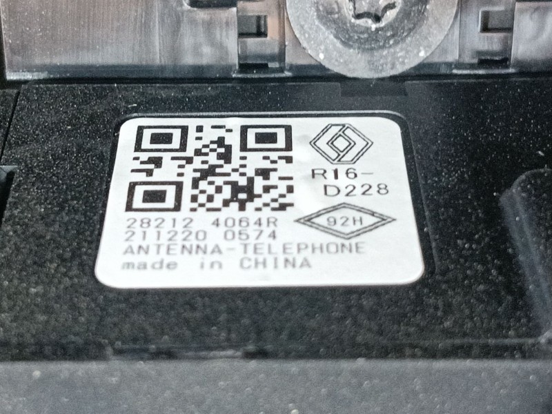 Recambio de salpicadero para renault captur ii (hf_) tce 140 (hfn0) referencia OEM IAM 681001063R 646002900B 