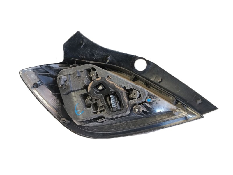 Recambio de piloto trasero derecho para opel astra h (a04) 1.7 cdti (l48) referencia OEM IAM 93190305  