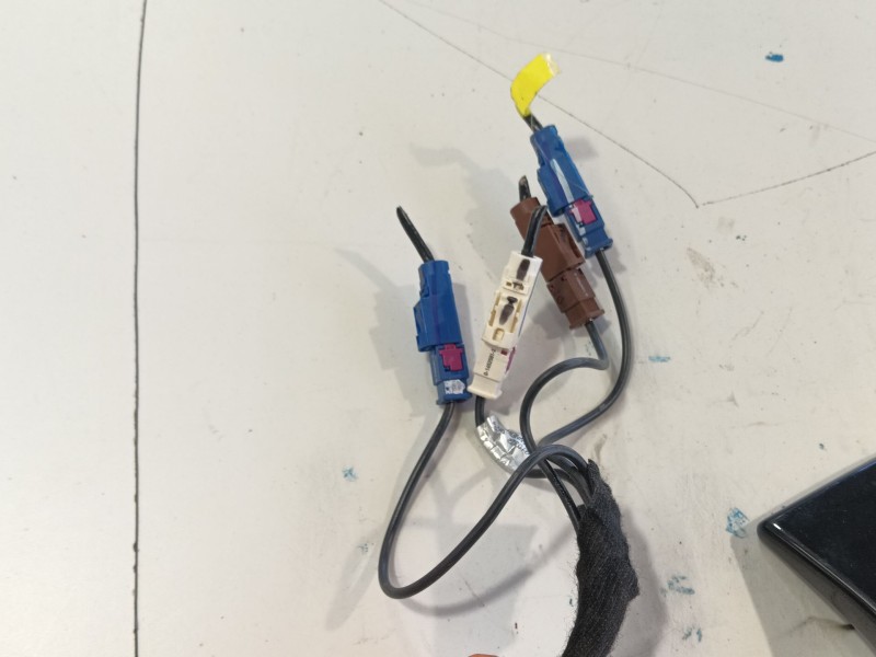 Recambio de base de antena para renault captur ii (hf_) tce 140 (hfn0) referencia OEM IAM   