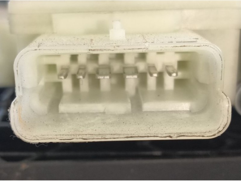 Recambio de elevalunas delantero derecho para renault captur ii (hf_) tce 140 (hfn0) referencia OEM IAM 807203293R  