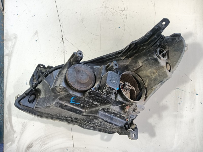 Recambio de faro derecho para opel astra h (a04) 1.7 cdti (l48) referencia OEM IAM 93190070  