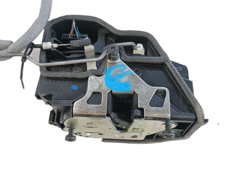 Recambio de cerradura puerta delantera derecha para bmw 3 (e90) 320 d referencia OEM IAM 51217202146 / 51247840617  