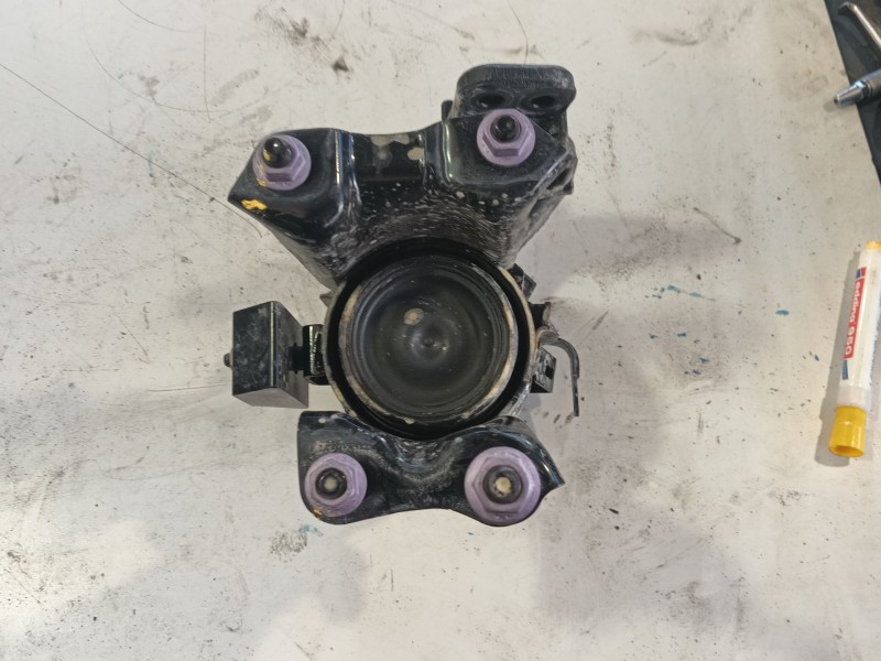 Recambio de soporte motor trasero para lexus nx ii (_a2_, _h2_) 450h+ e-four (aazh26) referencia OEM IAM   