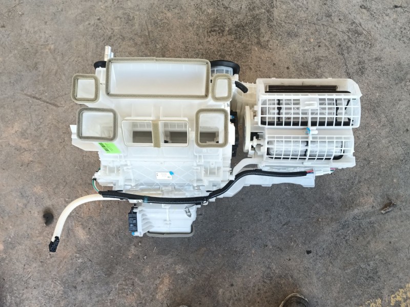 Recambio de calefaccion entera normal para lexus nx ii (_a2_, _h2_) 450h+ e-four (aazh26) referencia OEM IAM   