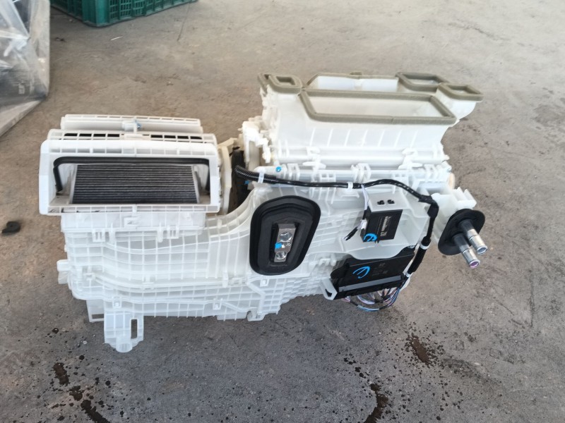 Recambio de calefaccion entera normal para lexus nx ii (_a2_, _h2_) 450h+ e-four (aazh26) referencia OEM IAM   
