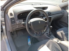 renault laguna ii grandtour (kg0/1_) del año 2002 2