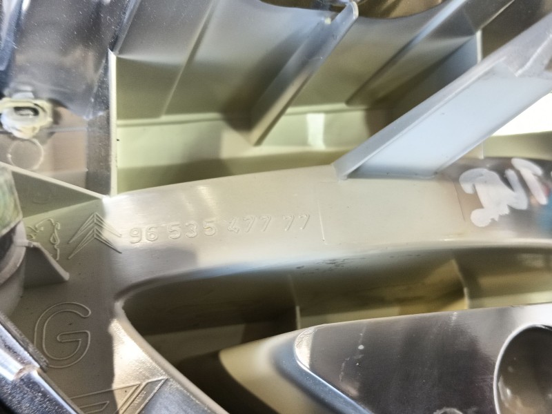 Recambio de piloto trasero izquierdo interior para citroën c4 picasso i monospace (ud_) 1.6 hdi referencia OEM IAM 6350CC  