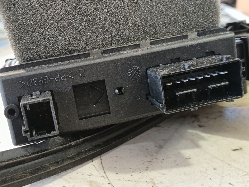 Recambio de elevalunas trasero izquierdo para citroën c4 picasso i monospace (ud_) 1.6 hdi referencia OEM IAM 9223E0  