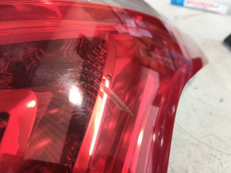 Recambio de piloto trasero derecho para citroën c4 picasso i monospace (ud_) 1.6 hdi referencia OEM IAM 6351CA  