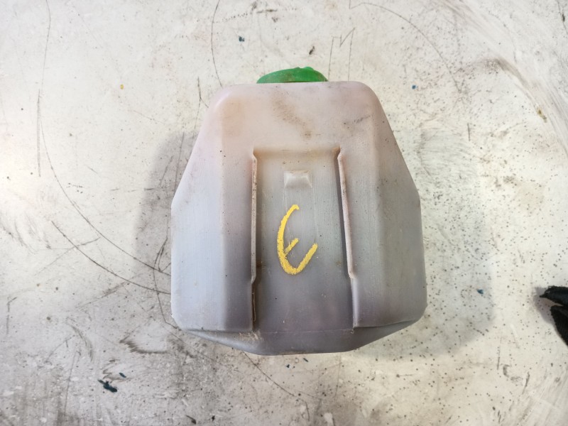 Recambio de deposito expansion para dfsk k series caja/chasis 1.3 referencia OEM IAM   