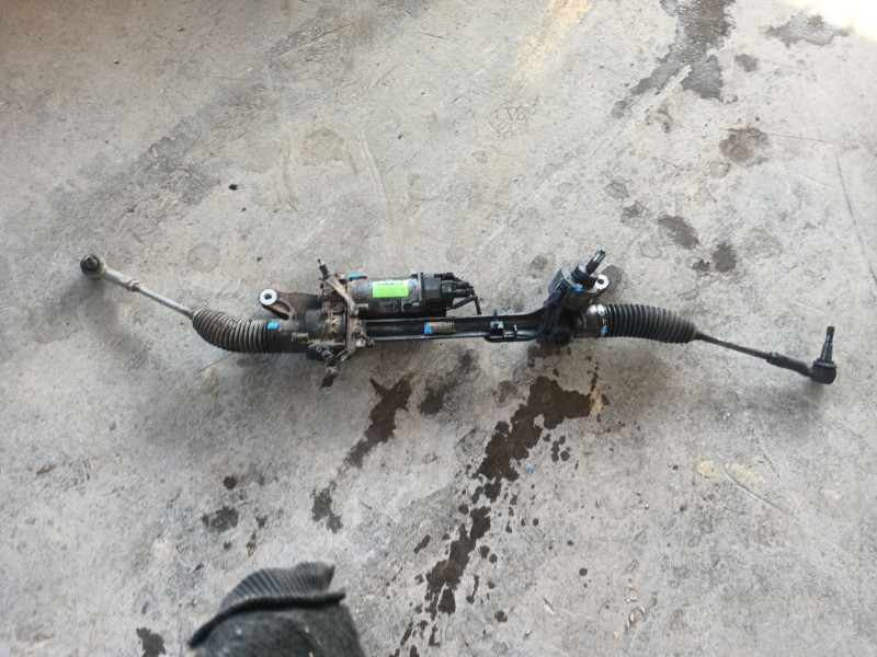 Recambio de cremallera direccion para land rover range rover sport ii (l494) 4.4 sdv8 4x4 referencia OEM IAM   