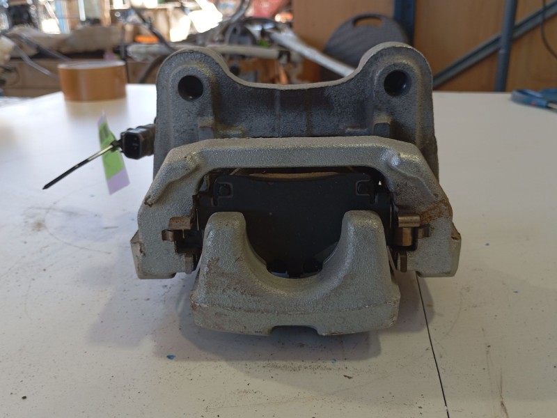 Recambio de pinza freno trasera derecha para lexus nx ii (_a2_, _h2_) 450h+ e-four (aazh26) referencia OEM IAM   