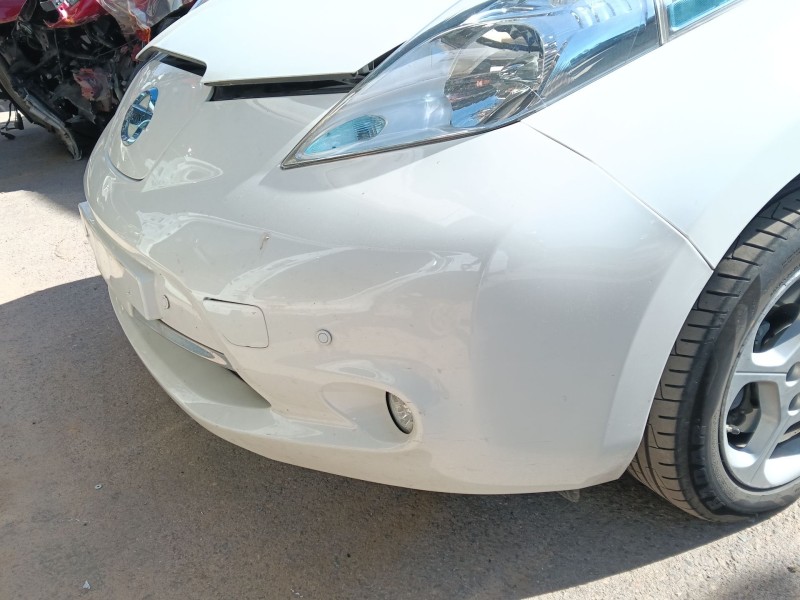 Recambio de paragolpes delantero para nissan leaf (ze0) electric referencia OEM IAM 620223NK1H  