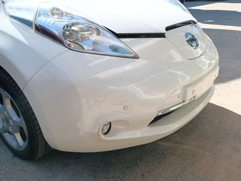 Recambio de paragolpes delantero para nissan leaf (ze0) electric referencia OEM IAM 620223NK1H  