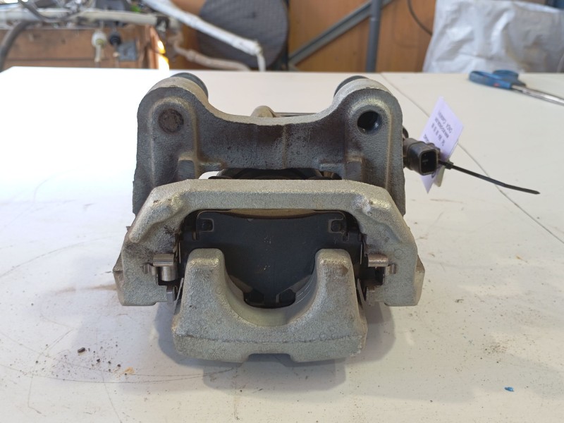 Recambio de pinza freno trasera izquierda para lexus nx ii (_a2_, _h2_) 450h+ e-four (aazh26) referencia OEM IAM   