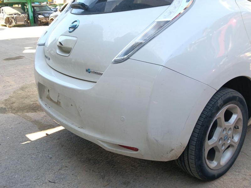 Recambio de paragolpes trasero para nissan leaf (ze0) electric referencia OEM IAM 850223NG2H  