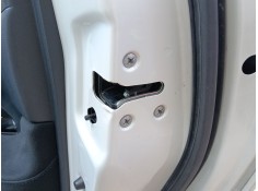 Recambio de cerradura puerta trasera derecha para nissan leaf (ze0) electric referencia OEM IAM 825003NA0A  
