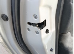 Recambio de cerradura puerta trasera izquierda para nissan leaf (ze0) electric referencia OEM IAM 825013NA0A  