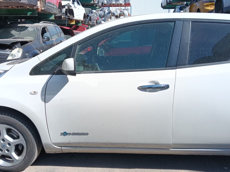 Recambio de puerta delantera izquierda para nissan leaf (ze0) electric referencia OEM IAM H010A3NAMA  