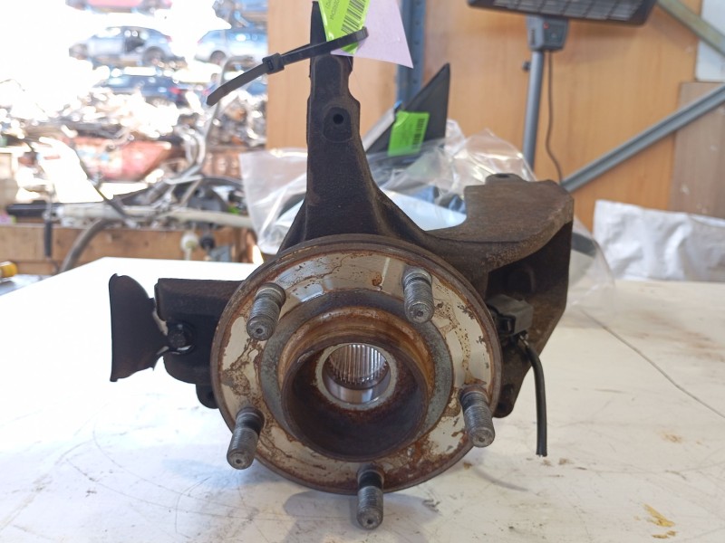 Recambio de mangueta delantera derecha para ford focus c-max (dm2) 1.6 referencia OEM IAM   