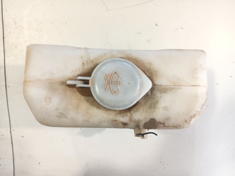 Recambio de deposito limpia para dfsk k series caja/chasis 1.3 referencia OEM IAM   