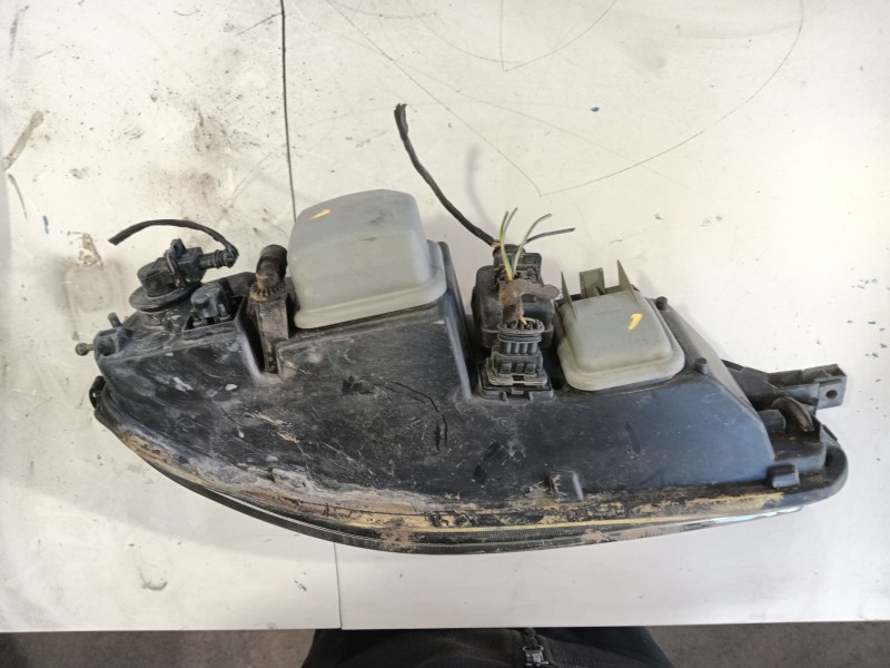 Recambio de faro izquierdo para fiat marea (185_) 1.9 jtd 105 (185axn1a) referencia OEM IAM   