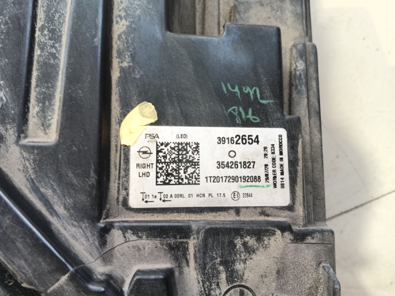 Recambio de faro derecho para opel corsa f (p2jo) corsa-e (68) referencia OEM IAM   