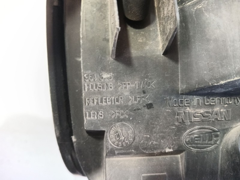 Recambio de faro izquierdo para nissan almera tino (v10) 2.2 dci referencia OEM IAM   