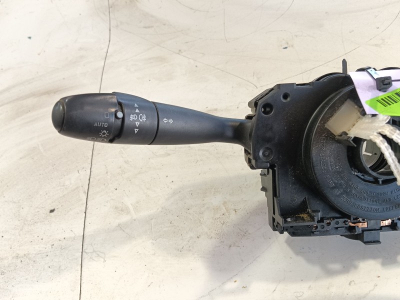 Recambio de mando multifuncion para peugeot 307 break (3e) 2.0 hdi 135 referencia OEM IAM 6242AY  