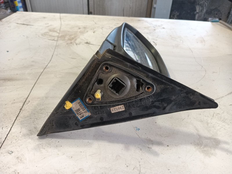 Recambio de espejo retrovisor interior para hyundai elantra iii sedán (xd) 2.0 crdi referencia OEM IAM   